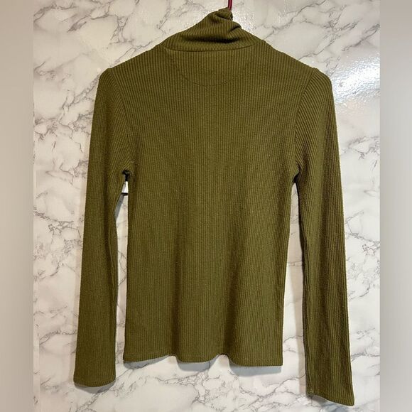 Faherty Legend Ribbed Turtleneck Green Size XS - Picture 9 of 10